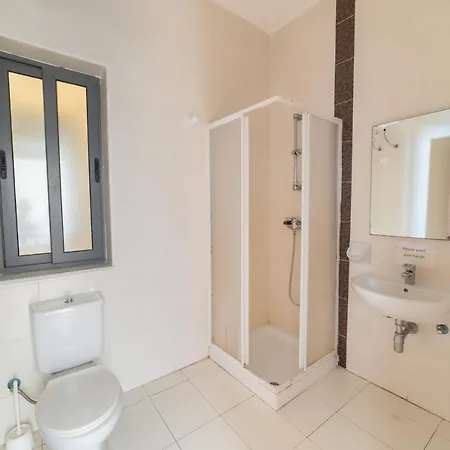 Two Bedroom In The Heart Of St Julians Apartment *