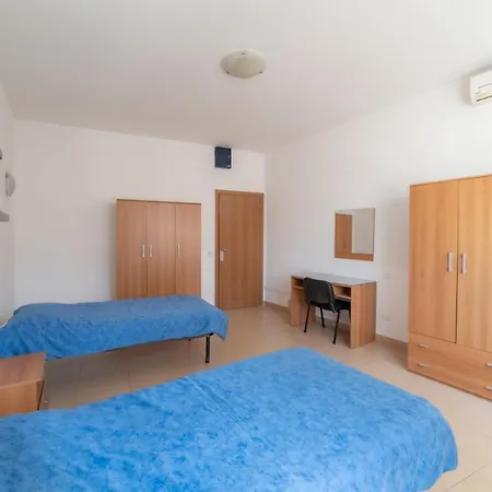Apartment Two Bedroom In The Heart Of St Julians Saint Julian's