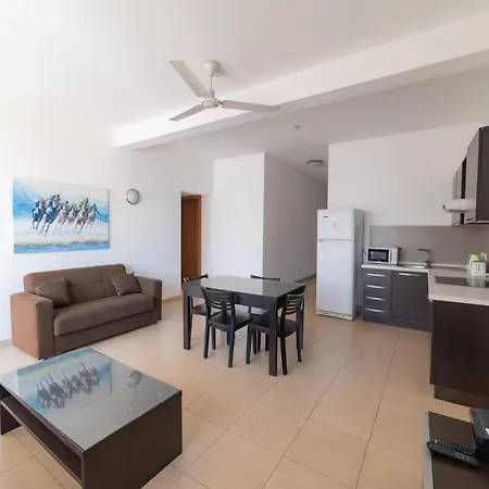 Two Bedroom In The Heart Of St Julians * Saint Julian's