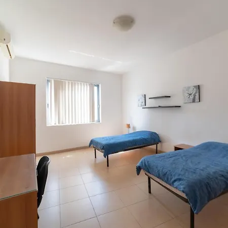 Apartment Two Bedroom In The Heart Of St Julians Saint Julian's